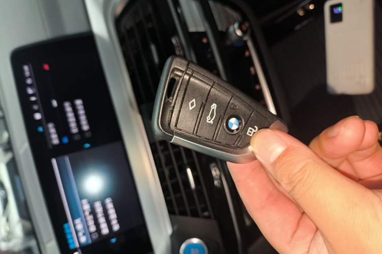 Used BMW iX3 2021 Updated Leading Type Vehicle Key