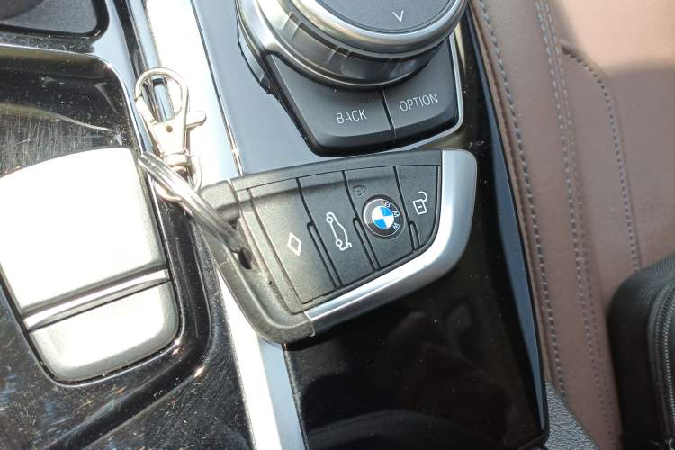 Used BMW iX3 2021 Leading Type Vehicle Key