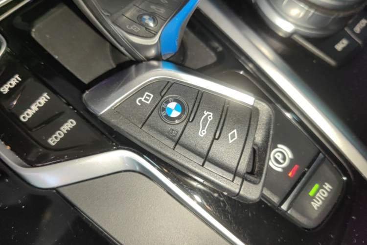 Used BMW iX3 2021 Leading Model Vehicle Key