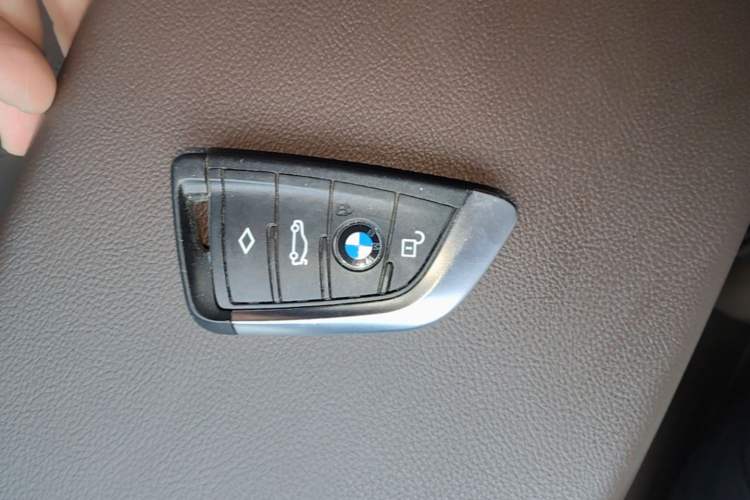Used BMW iX3 2021 Updated Leading Type Vehicle Key