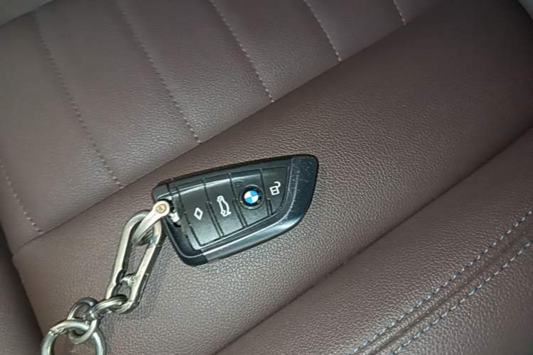Used BMW iX3 2021 Updated Leading Edition Vehicle Key