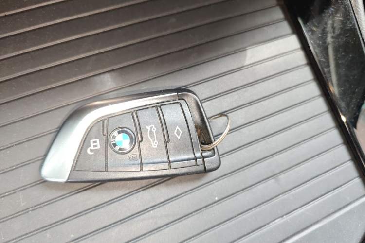 Used BMW iX3 2021 Leading Model Vehicle Key