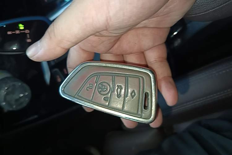 Used BMW iX3 2021 Leading Model Vehicle Key