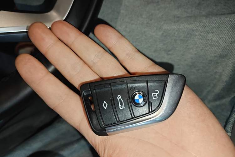 Used BMW iX3 2021 Leading Model Vehicle Key