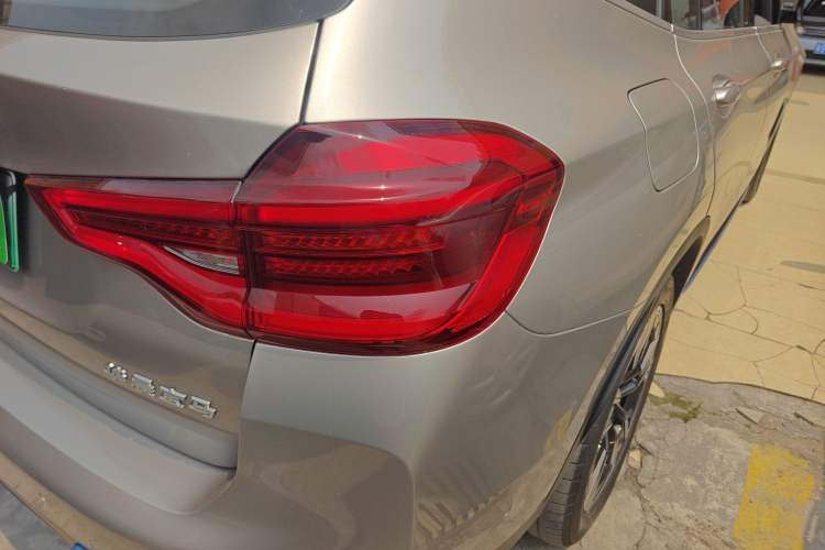 Used BMW iX3 2021 Leading Model Exterior 3