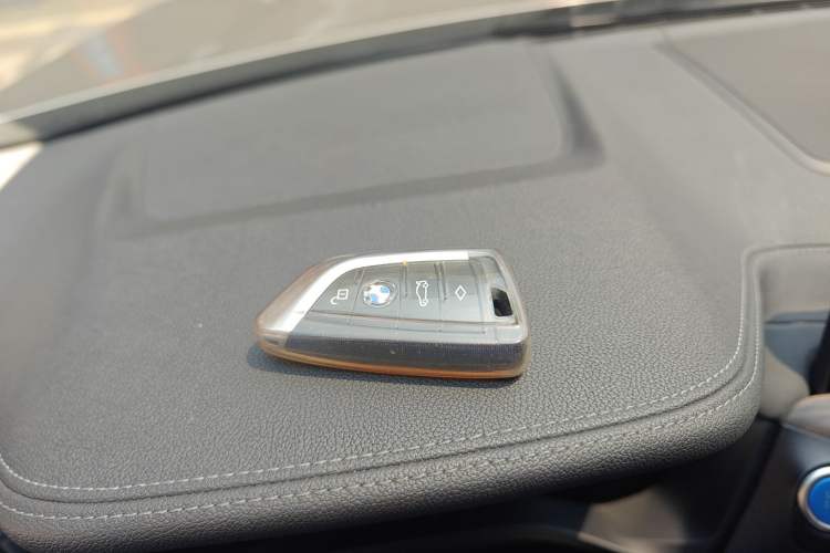 Used BMW iX3 2021 Leading Model Interior 1
