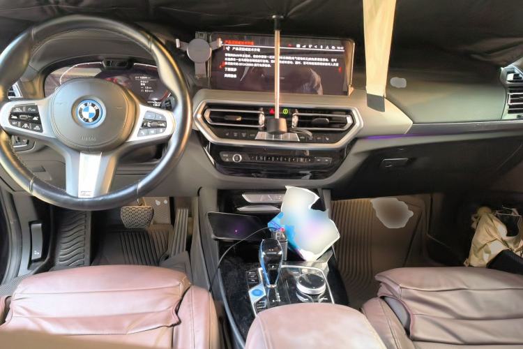 Used BMW iX3 2022 Leading Type Center Console