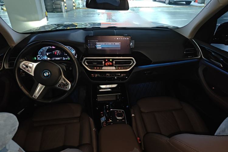 Used BMW iX3 2022 Updated Leading Version Center Console