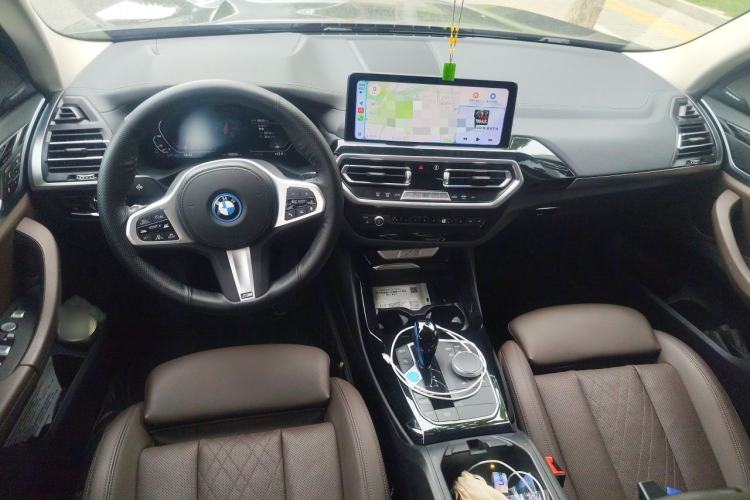 Used BMW iX3 2022 Updated Leading Version Center Console