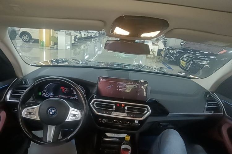 Used BMW iX3 2022 Updated Leading Version Center Console