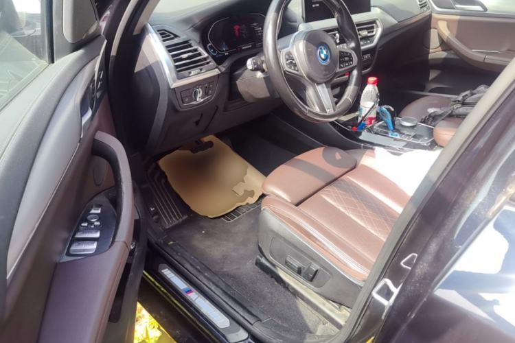 Used BMW iX3 2022 Leading Type Driver Seat