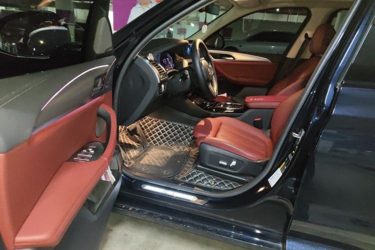 Used BMW iX3 2022 Updated Leading Type Driver Seat