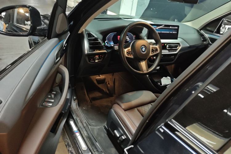 Used BMW iX3 2022 Leading Type Driver Seat