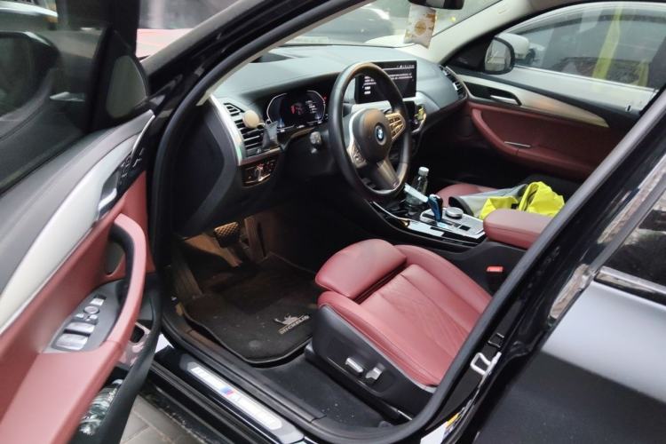Used BMW iX3 2022 Updated Leading Type Driver Seat