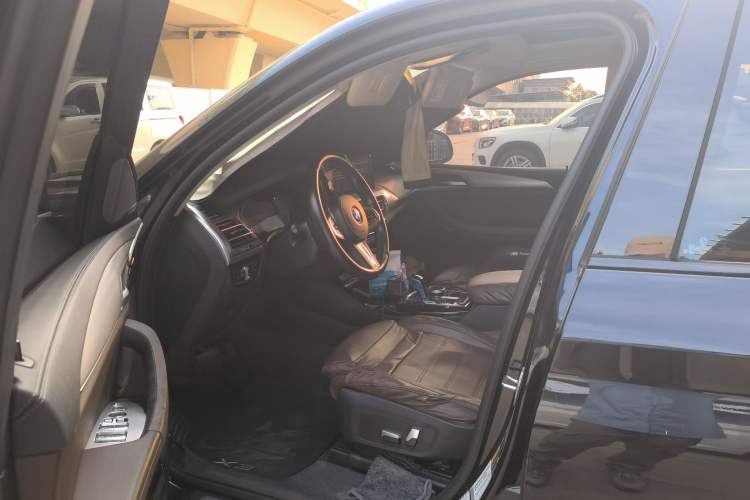 Used BMW iX3 2022 Leading Type Driver Seat