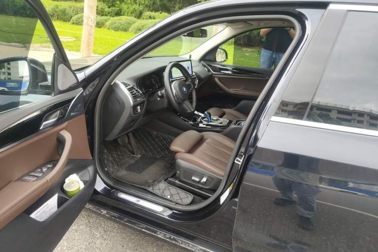 Used BMW iX3 2022 Updated Leading Version Driver Seat