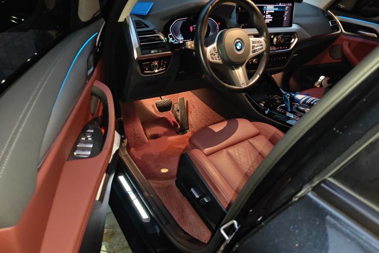 Used BMW iX3 2022 Leading Type Driver Seat