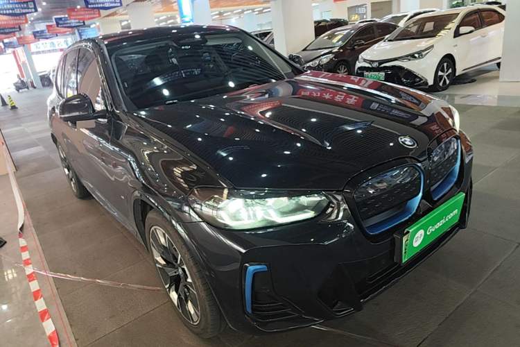 Used BMW iX3 2022 Leading Type Exterior 1