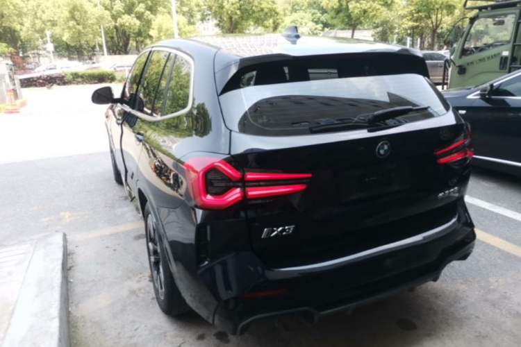 Used BMW iX3 2022 Updated Leading Version Exterior 2