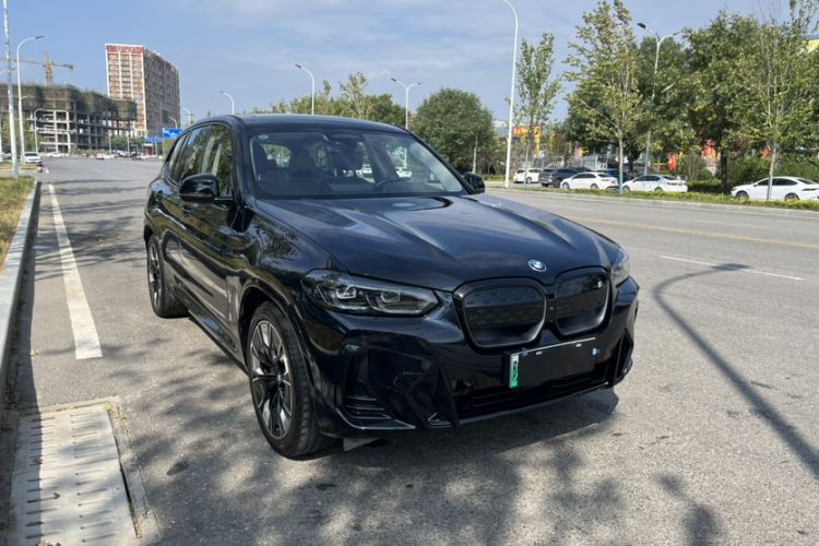 Used BMW iX3 2022 Updated Leading Type Exterior 2