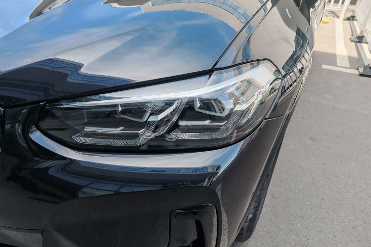 Used BMW iX3 2022 Leading Model Exterior 2