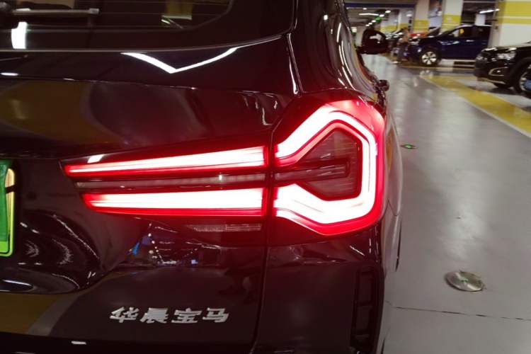 Used BMW iX3 2022 Updated Leading Type Exterior 3
