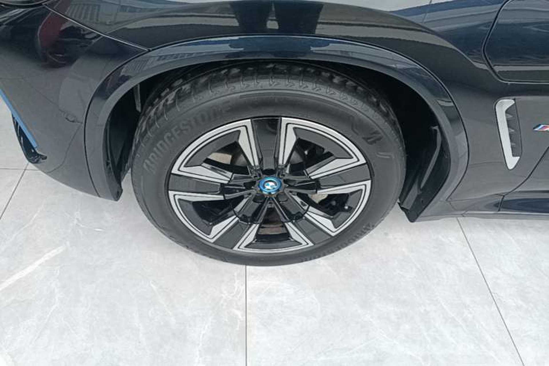 Used BMW iX3 2022 Leading Model Exterior 4