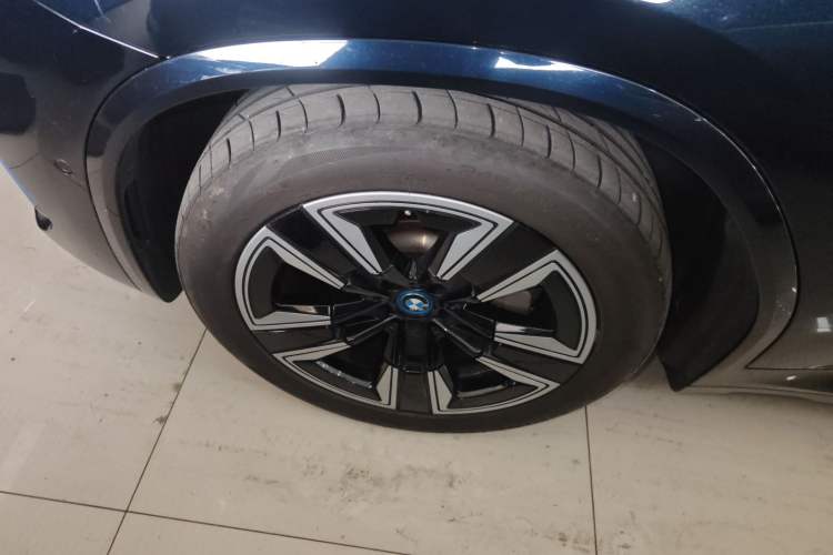 Used BMW iX3 2022 Leading Model Exterior 4