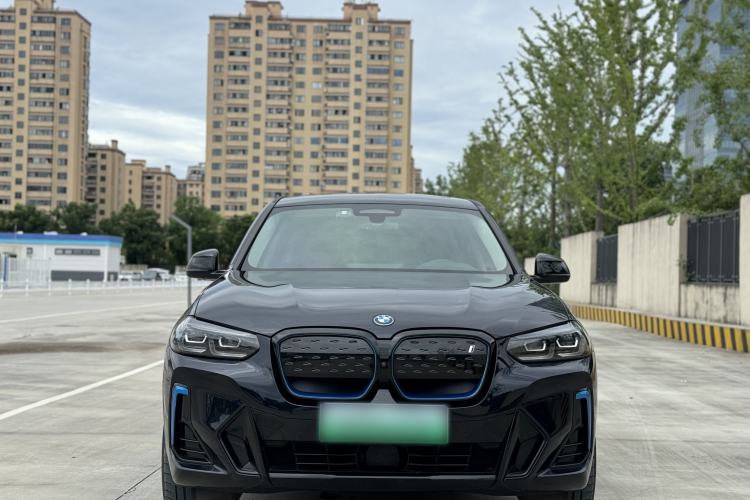 Used BMW iX3 2022 Leading Type Exterior 4