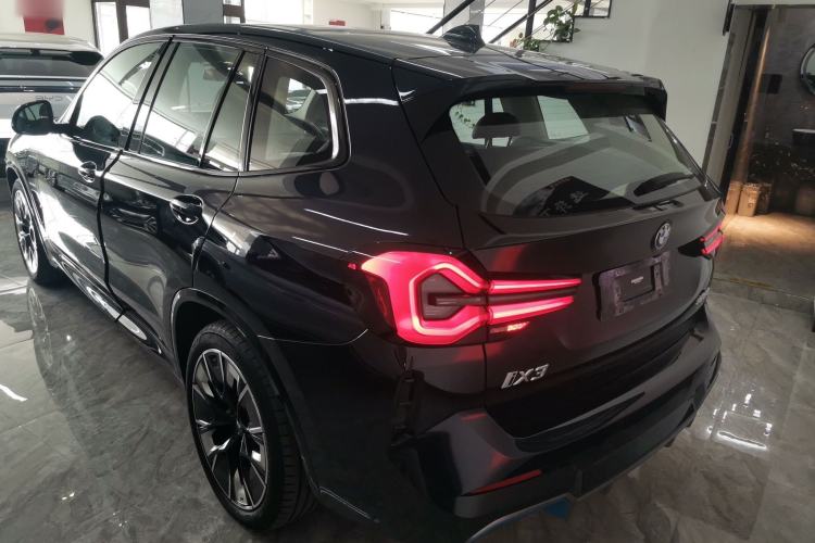 Used BMW iX3 2022 Leading Type Exterior 4