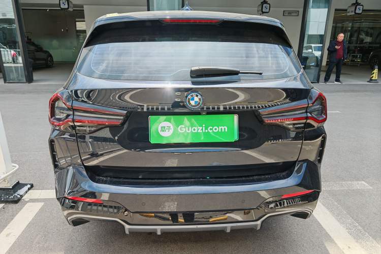 Used BMW iX3 2022 Leading Model Exterior 4