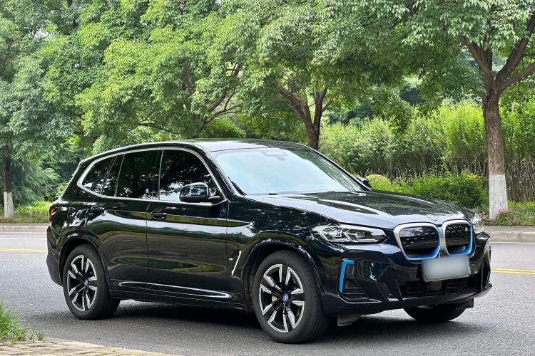 Used BMW iX3 2022 Leading Model Exterior 5