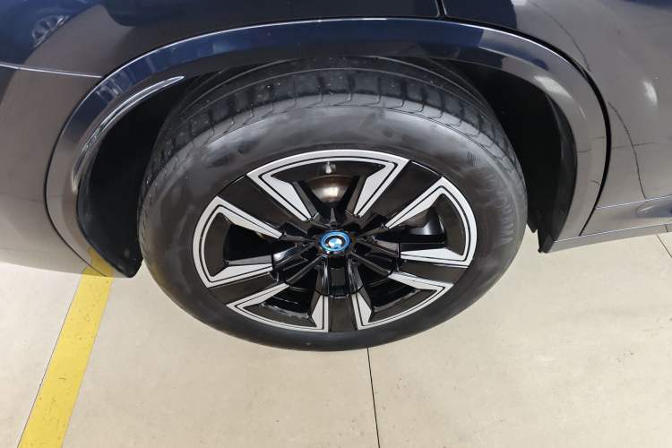 Used BMW iX3 2022 Leading Model Exterior 5