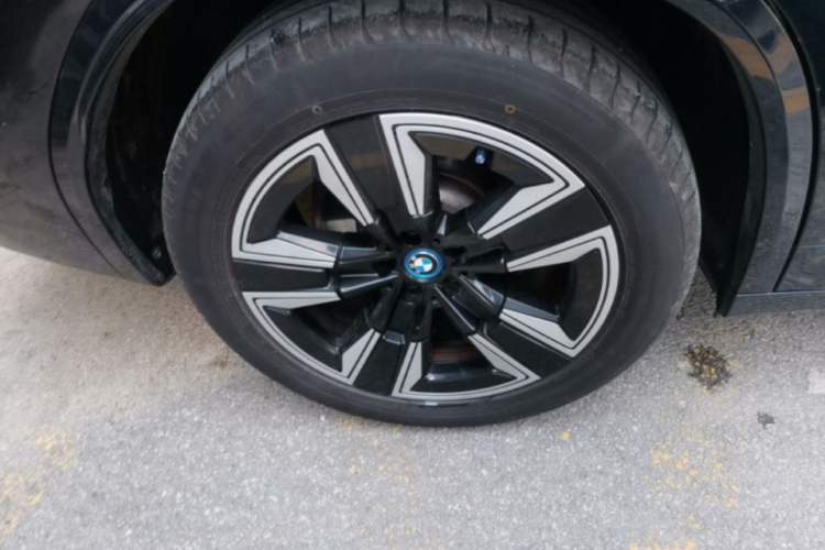 Used BMW iX3 2022 Updated Leading Version Exterior 5