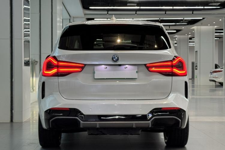 Used BMW iX3 2022 Leading Model Exterior 5