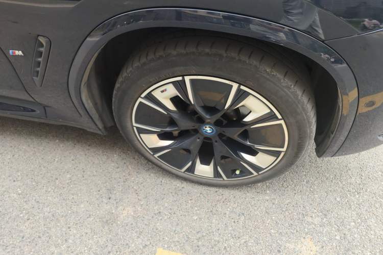 Used BMW iX3 2022 Leading Type Exterior 7