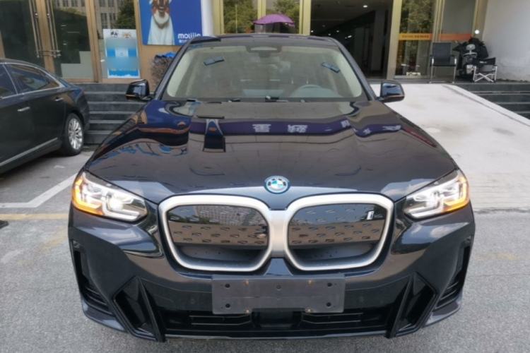 Used BMW iX3 2022 Updated Leading Version Front
