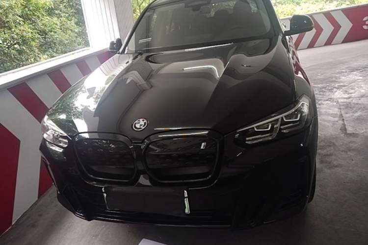 Used BMW iX3 2022 Leading Model Front