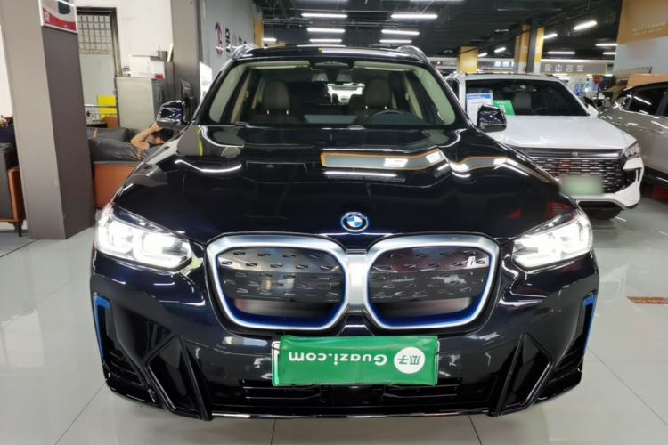 Used BMW iX3 2022 Leading Model Front