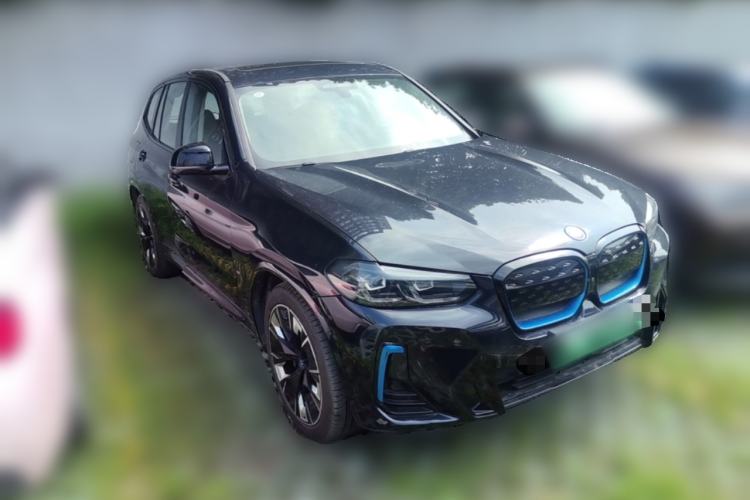 Used BMW iX3 2022 Leading Type Front Right 45 Deg