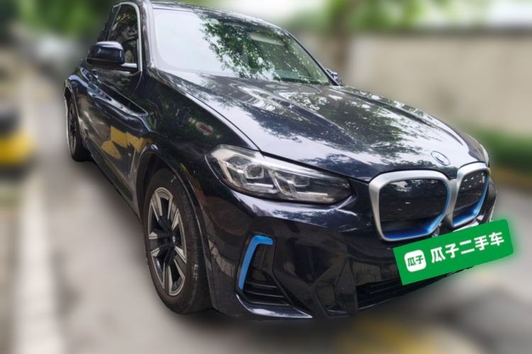 Used BMW iX3 2022 Leading Model Front Right 45 Deg