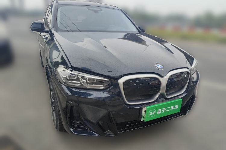 Used BMW iX3 2022 Updated Leading Version Front Right 45 Deg