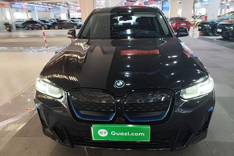 Used BMW iX3 2022 Leading Type Front