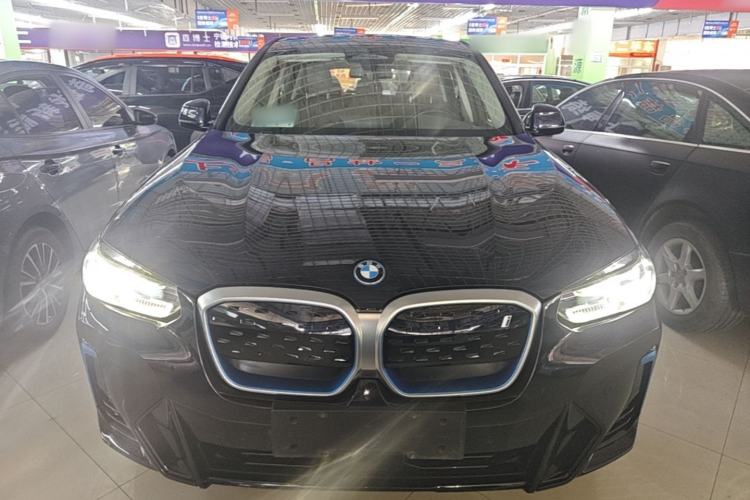 Used BMW iX3 2022 Leading Model Front