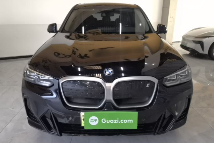 Used BMW iX3 2022 Updated Leading Version Front