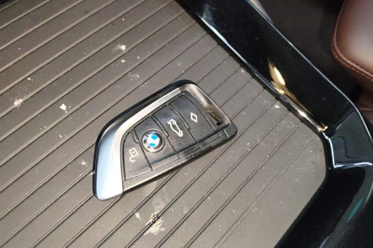 Used BMW iX3 2022 Leading Model Interior 1