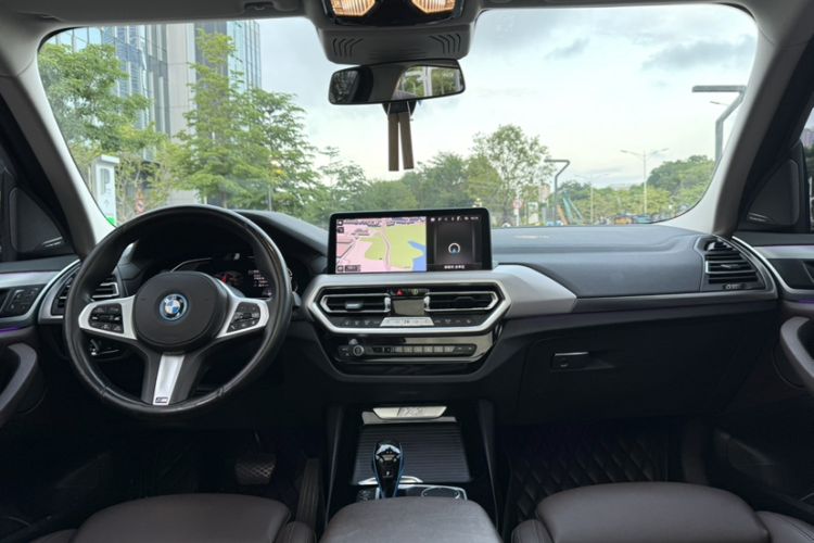 Used BMW iX3 2022 Leading Type Interior 11