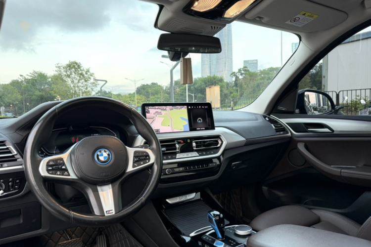 Used BMW iX3 2022 Leading Type Interior 12