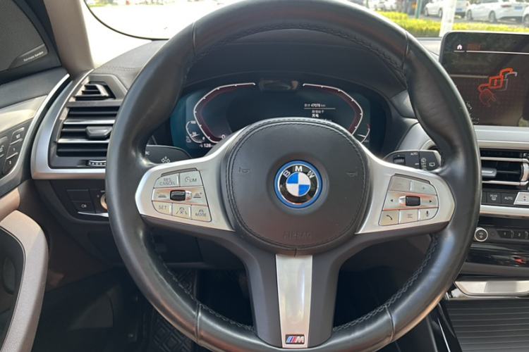 Used BMW iX3 2022 Updated Leading Type Interior 2