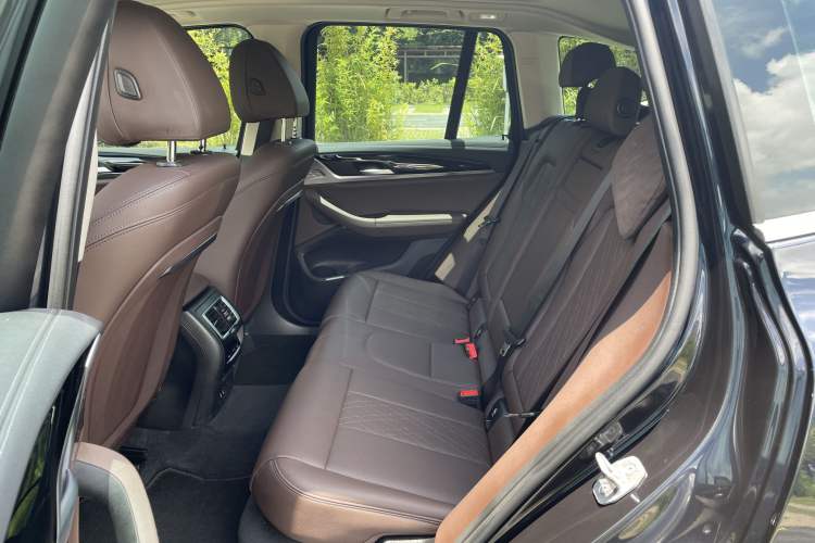 Used BMW iX3 2022 Leading Model Interior 3